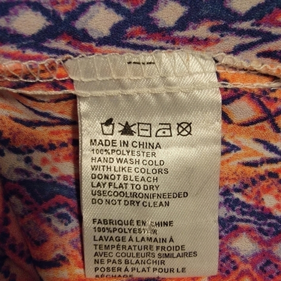 paper Crane Halter Multicolor Blouse Size Small EUC - Picture 6 of 9